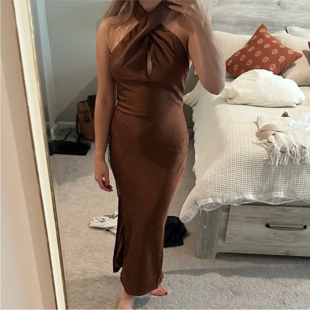NWT, Lulus Satin Brown Halter Midi Wedding Guest Dress - Picture 2 of 2